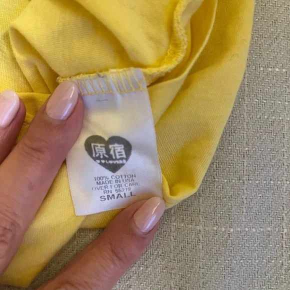 Harajuku Lovers Yellow Graphic Tee Vintage 2000 - Picture 12 of 12